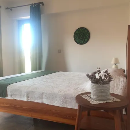 Pirnal Koey Evi Bed & Breakfast *