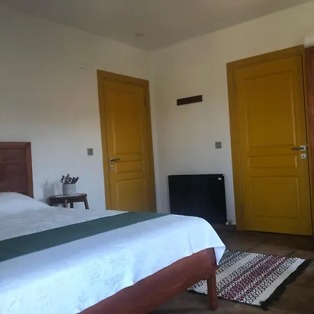 Bed & Breakfast Pirnal Koey Evi *