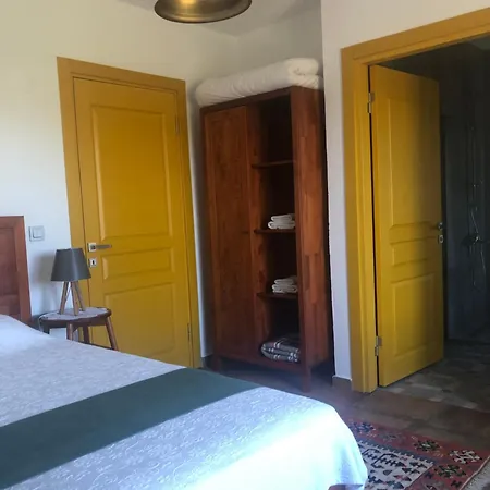 Pirnal Koey Evi * Ayvacik (Canakkale)