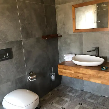 Bed & Breakfast Pirnal Koey Evi *