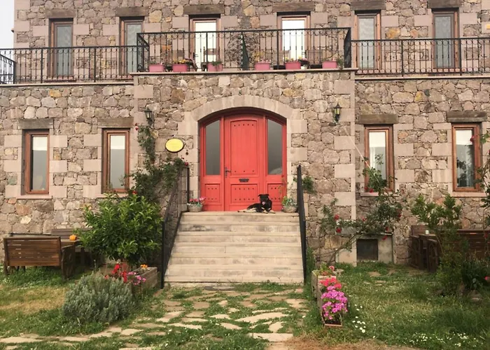 Pirnal Koey Evi فندق مبيت وإفطار