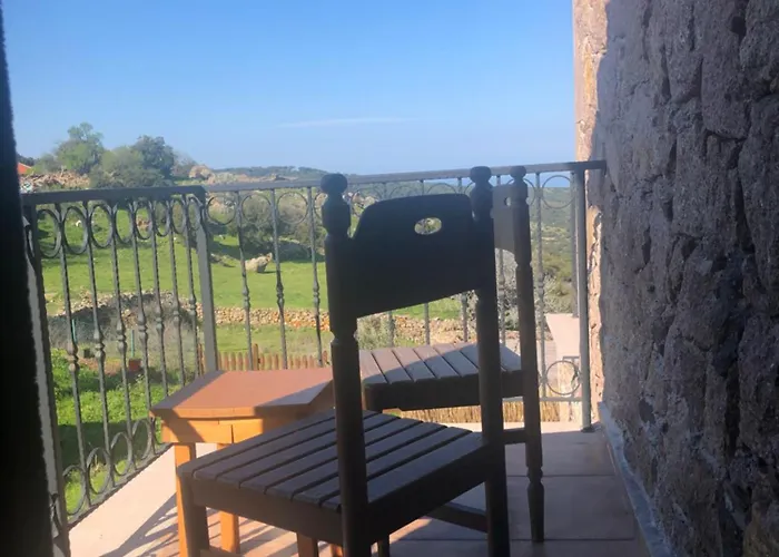 Pirnal Koey Evi Ayvacik (Canakkale)