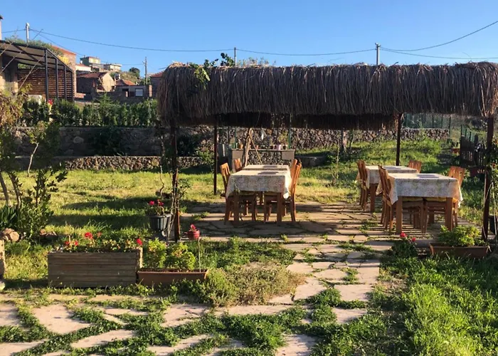 Pirnal Koey Evi * Ayvacik (Canakkale)