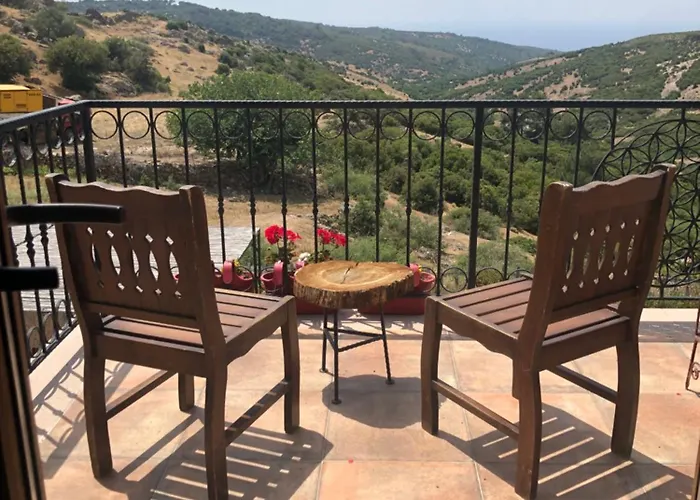 Pirnal Koey Evi فندق مبيت وإفطار Ayvacik (Canakkale)